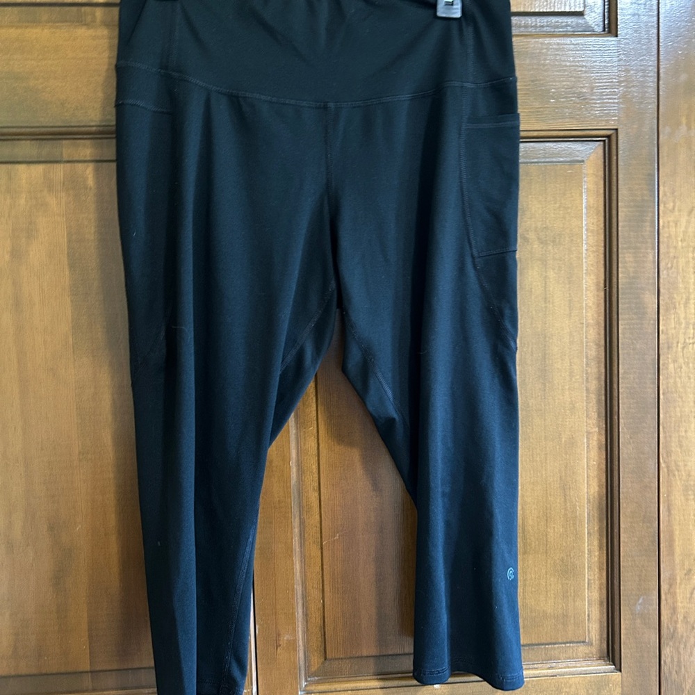 Champion Black Performance Capri Leggings